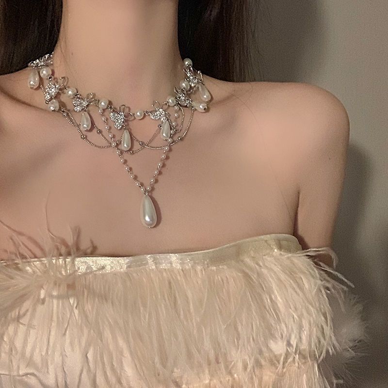Beauty Pearl Hollow Butterfly Zircon Necklace Tassel Necklace, Light Luxury Niche Design, High-end Clavicle Chain_ipsvogv.com