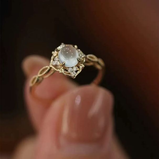 White Marrow Pigeon Egg Ring, Jade Temperament, Versatile Fashion Personality, Light Luxury Ice Ring_ipsvogv.com