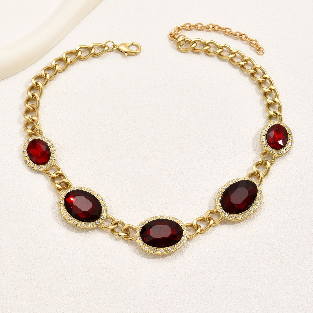 Personality Exaggerated Necklace Female Temperament Glass Ruby Clavicle Chain Geometric Shape Niche Versatile Necklace_ipsvogv.com