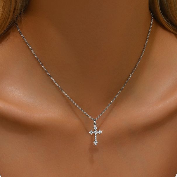 Cross Necklace, Women's Minimalist Fashion Trend Pendant Inlaid With 5A Zircon, Versatile Collarbone Chain_ipsvogv.com