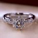 New Fashionable Elegant Flower Pattern Women's Wedding And Engagement Princess Diamond Ring_ipsvogv.com