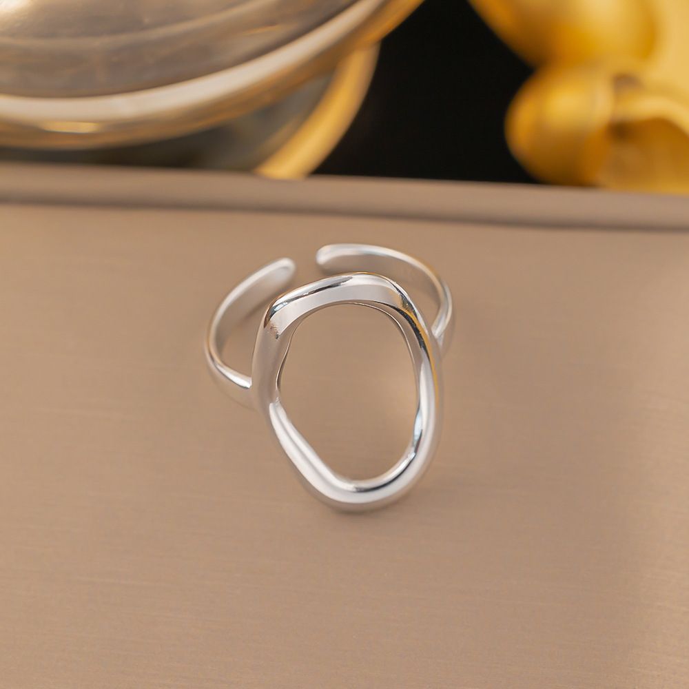 Stainless Steel Hollow Geometric Oval Opening Ins Style Versatile And Simple Ring For Women_ipsvogv.com