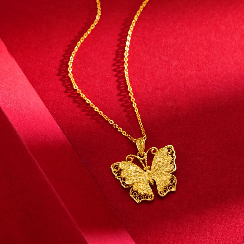 trend hollow ancient golden butterfly necklace Sand gold fashionable high end female butterfly clavicle necklace_ipsvogv.com