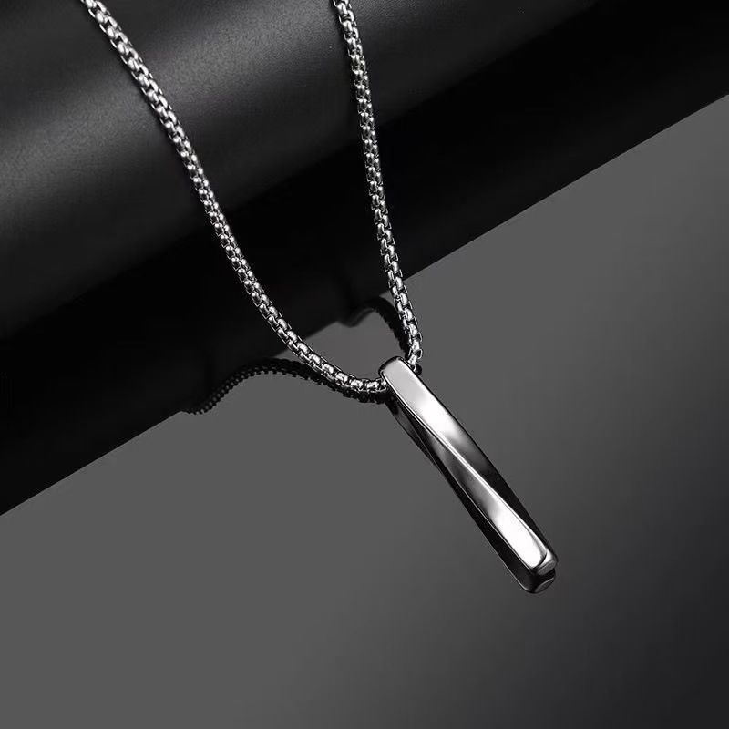 Long Versatile And Minimalist Titanium Steel Sweater With Personalized Instagram Hip-hop Pendant Chain Necklace Men's_ipsvogv.com