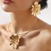 N12265 Jewelry Exaggerated Metal Large Flower Pearl Necklace Earrings_ipsvogv.com