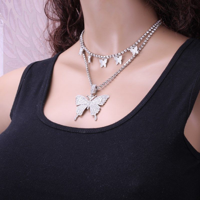 Creative New Product: Glass Rhinestone Multi-layer Necklace, Fashionable Accessory, Simple And Trendy Butterfly Necklace_ipsvogv.com