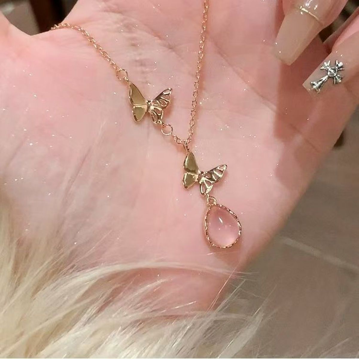 S Pure Silver Powder Crystal Butterfly Necklace For Women, Niche, Light Luxury, High-end, Exquisite Collarbone Chain,_ipsvogv.com
