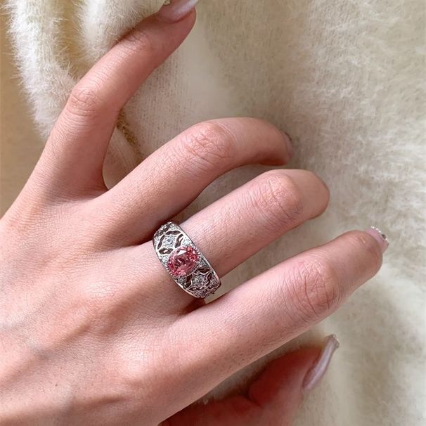 hollowed Out For Zircon The Same Women, With A Niche Temperament And High-end Feel. Exquisite Index Finger Ring Women, Feel._ipsvogv.com