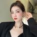 2023 New Design Sense Fashionable Small Fragrance English Leather Rope Splice Letter Internet Red Versatile Necklace_ipsvogv.com
