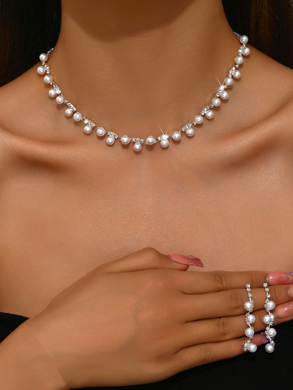 Women’s Jewelry Set Fashion Temperament Black Crystal Necklace Female Niche High End Design Clavicle Chain Trendy Temperament Short Neck Necklace_ipsvogv.com