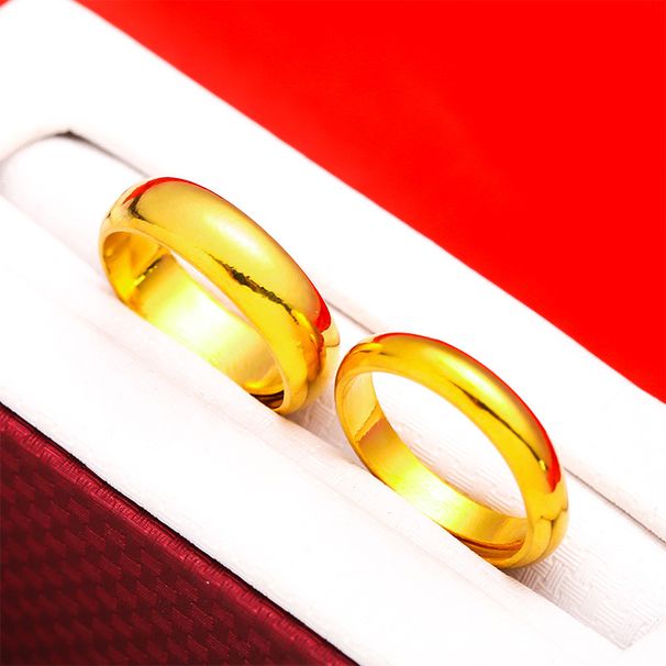 Vietnamese Couple With Open Smooth Face Men's And Gold Plated Ring For Women_ipsvogv.com
