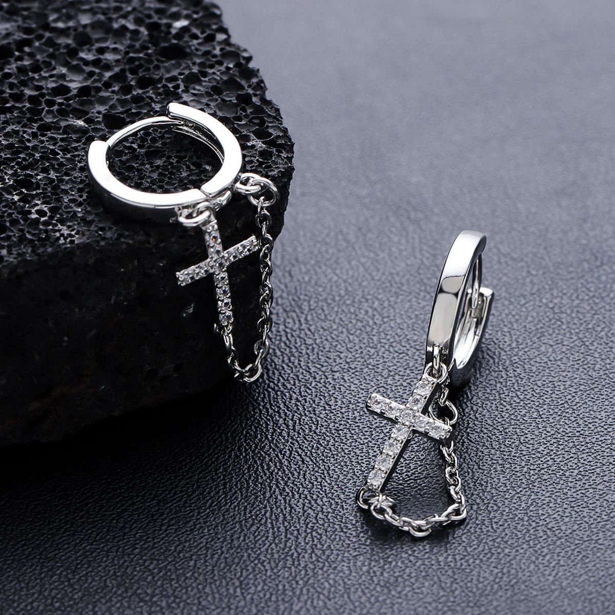 Cross Men With Diamond Studded Tassels, High-end Versatile Hip-hop Earrings For Women, Niche And Minimalist Summer_ipsvogv.com
