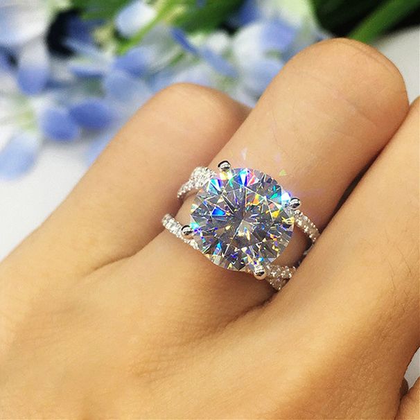 New Classic Four Prong Zircon Cross Women's Romantic Qixi Gift Valentine's Day Ring_ipsvogv.com