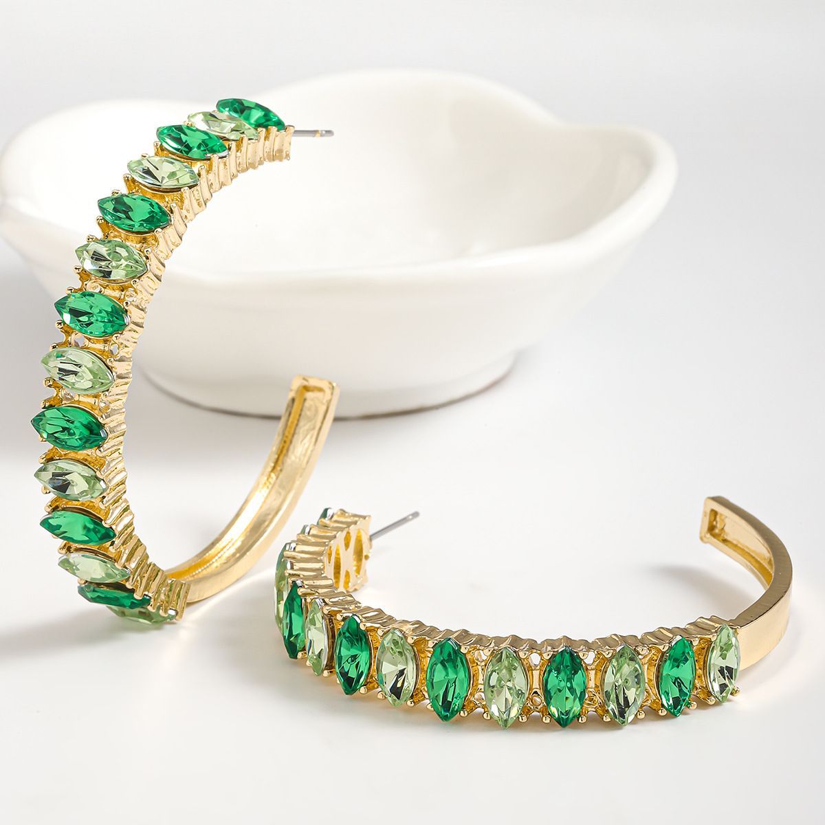 Fashion Retro C shaped Earrings for Women Exaggerated Diamond studded High grade Earrings for Women_ipsvogv.com