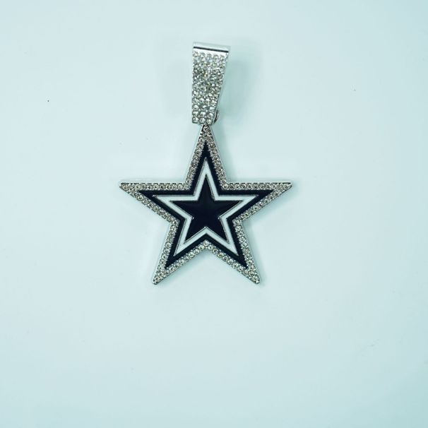 Unisex Hot Selling Dallas Cowboys Football Team Badge Blue Oil Drip Five Pointed Star Alloy Pendant Necklace_ipsvogv.com