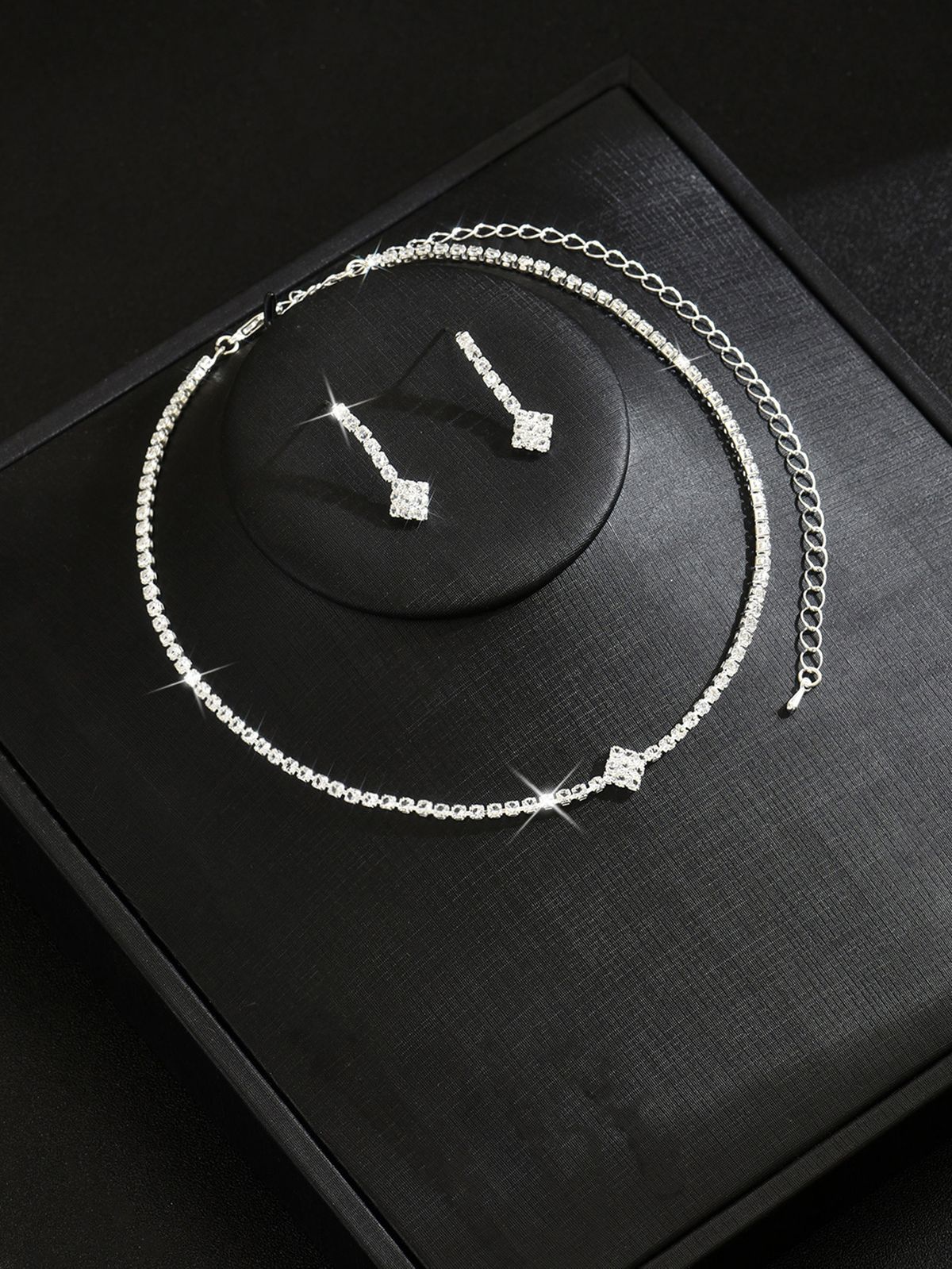 Hot Selling Fashion New Niche Personality High-end Versatile Claw Chain Necklace Earrings Bracelet Gold Silver Black_ipsvogv.com