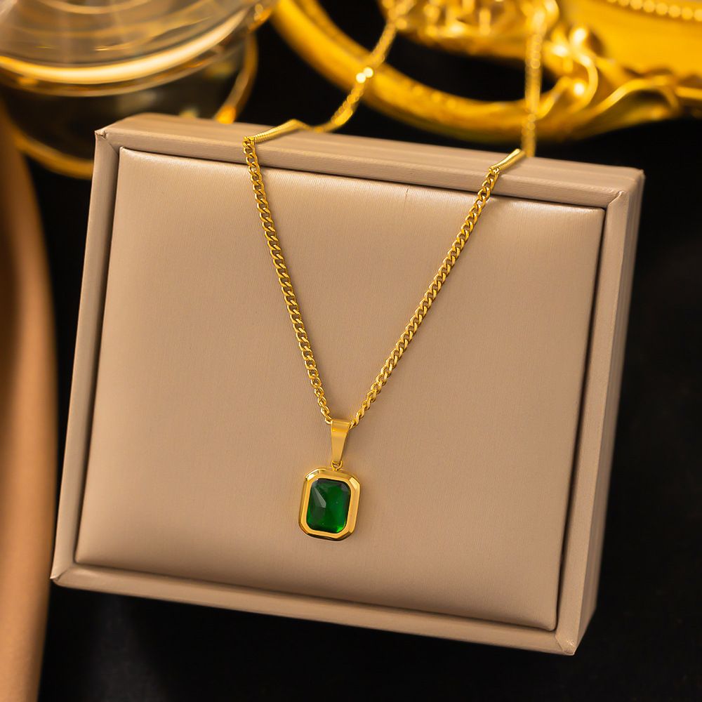 Instagram Emerald Necklace, Colorful Treasure Pendant, Niche High-end Design, Sweater Chain, Neck Chain For Women_ipsvogv.com