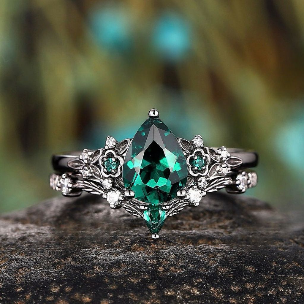 Sanjie Creative Set Flower Green Zircon Stacked With Personalized Light Luxury High End Women's Ring_ipsvogv.com