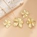 Women's Jewelry Set Fashion Curled Five Leaf Flower Stamen Snake Chain Set Necklace Small Fresh Copper Chain Alloy Clavicle Chain_ipsvogv.com