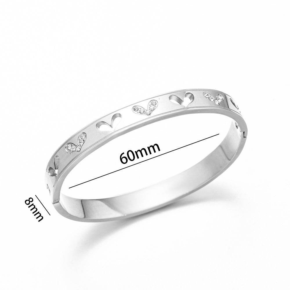 Hot Selling Trend Light Luxury, High-end Feel Heart-shaped Diamond Inlaid Titanium Steel Bracelet, Female Non Fading_ipsvogv.com