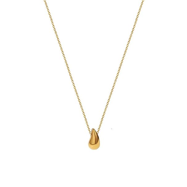 Women's Jewelry Retro Metal Crescent Water Drop Pendant Necklace Light Luxury High End Design Versatile Clavicle Necklace_ipsvogv.com