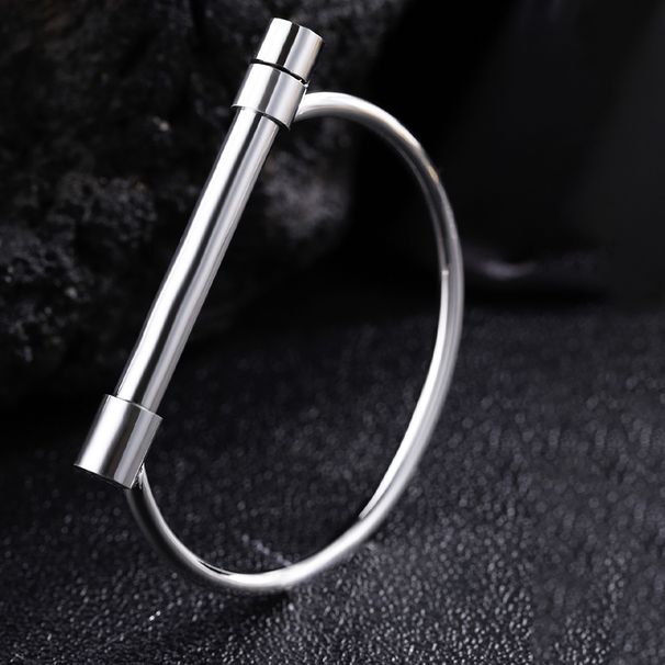 Unisex steel bracelet new style does not fade horseshoe buckle diamond inlaid versatile personality female light luxury bracelet_ipsvogv.com