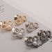 Metal hollow flower waist buckle no nail pants to make the waist smaller artifact skirt waist button_ipsvogv.com