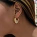 Fashionable Niche INS Retro Oval Zircon Hollow Shoulder Bag Earrings_ipsvogv.com