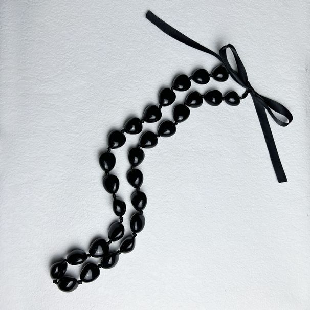 New Acrylic Black Ribbon Knot Necklace Graduation Sash Wreath_ipsvogv.com