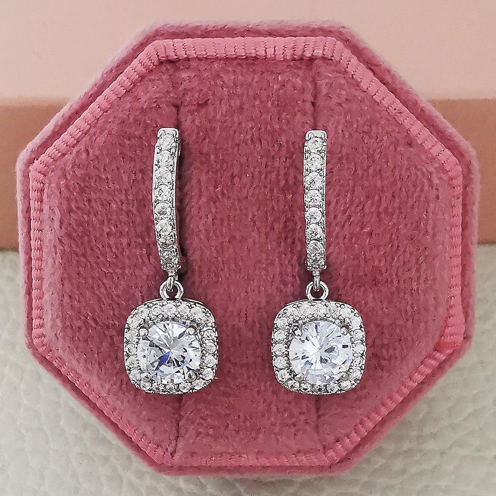New Exquisite Women's Micro Inlaid Zircon Versatile Ear Buckle Small and Popular Ins Style Advanced e6480_ipsvogv.com