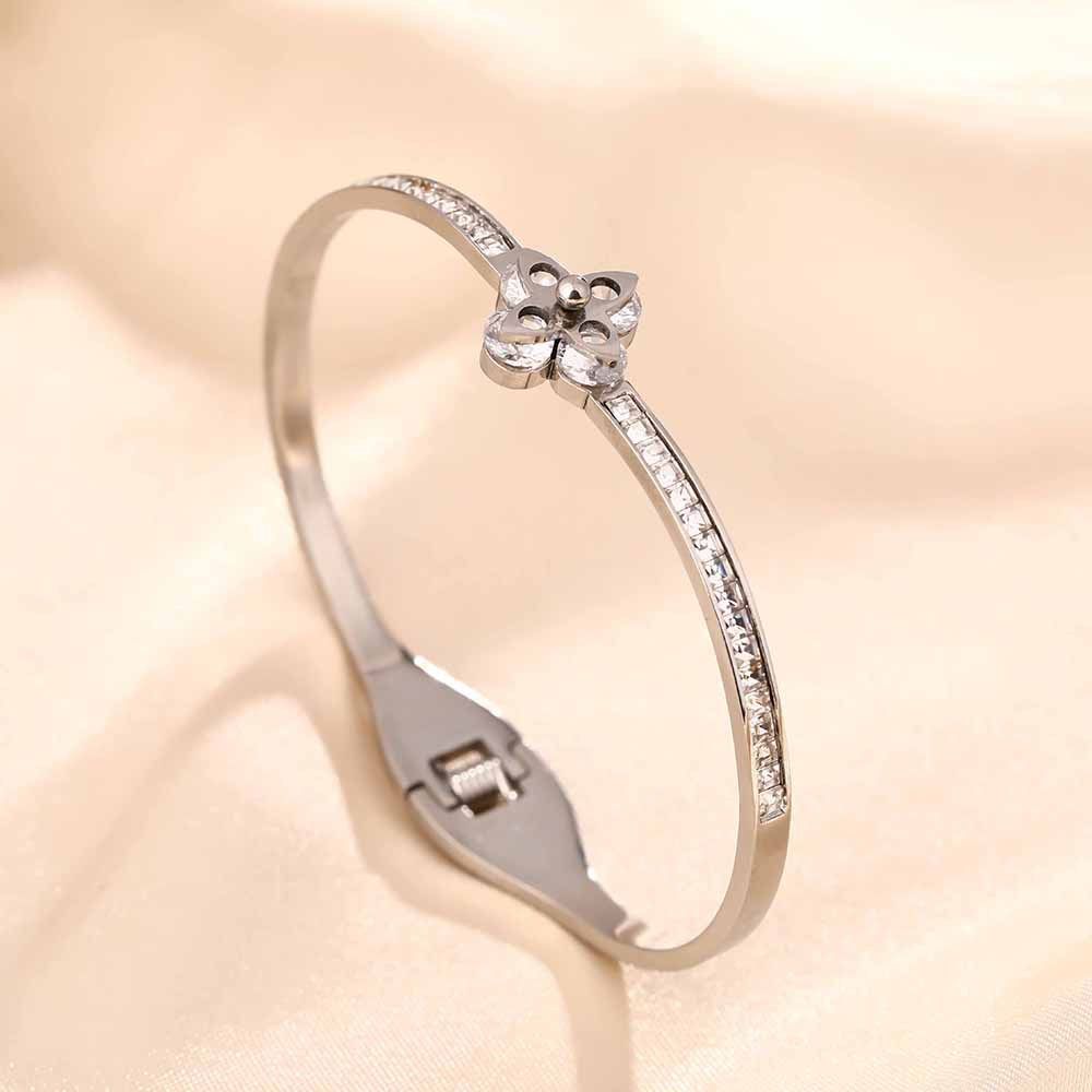 Lucky Clover Diamond Titanium Steel Bracelet For Women's Light Luxury Fashion Spring Opening Non Fading Handicraft_ipsvogv.com