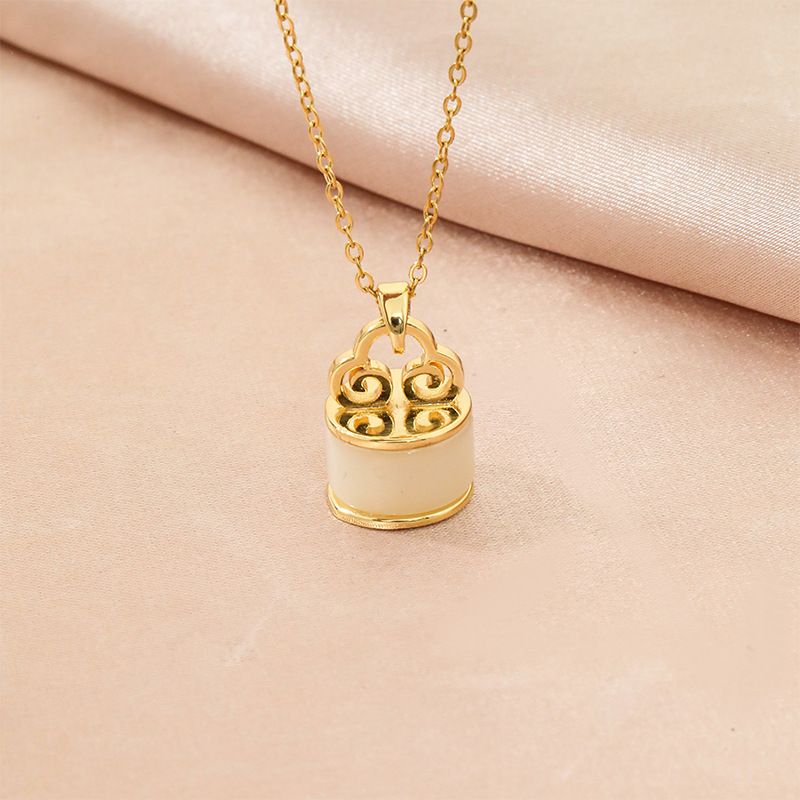 Chinese Style Satisfactory Titanium Steel Necklace, Women's Fashionable Temperament Jade Round Light Luxury_ipsvogv.com