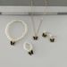 Popular children's jewelry set oil drop butterfly pendant pearl bracelet earrings necklace accessories female_ipsvogv.com