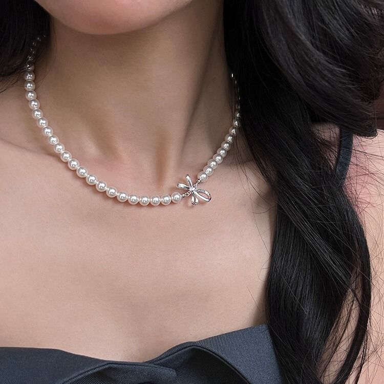 S Pure Silver Light Luxury Niche Ribbon Bowknot Shi Family Pearl Necklace For Women High-end Clavicle Chain Versatile_ipsvogv.com