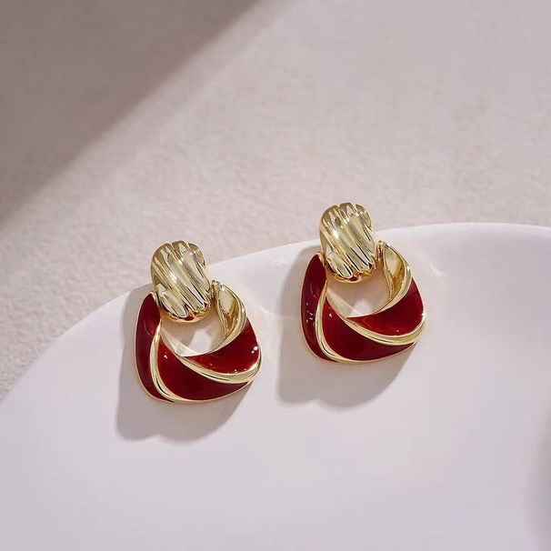 Women's earrings high-end retro slim geometric earrings 2023 autumn and winter burgundy earrings Hong Kong style earrings for women_ipsvogv.com