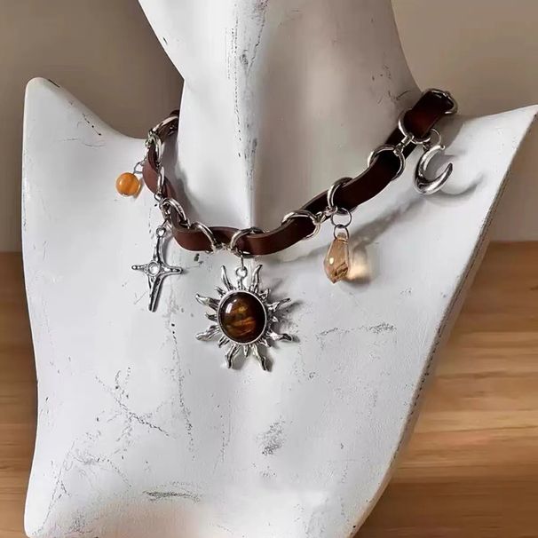 Unisex Maillard Brown Blazing Sun Star Necklace Men And Women Niche Design Retro Hot Girl Leather Stitching Necklace Trend_ipsvogv.com