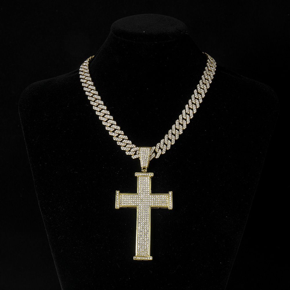 Cross full diamond pendant personality alloy Cuban chain niche street style hip hop necklace_ipsvogv.com