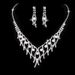2022 New Bridal Jewelry Hollow Earrings Necklace Pearl Two-Piece Set Wedding Dress Accessories For Women_ipsvogv.com