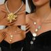 Geometric style floral for women, niche heart-shaped circular design, versatile and high-end collarbone chain necklace_ipsvogv.com
