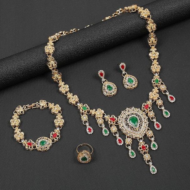 New personality temperament fashion exaggerated necklace four-piece jewelry set_ipsvogv.com