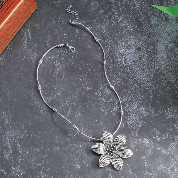 Designer Flower Bohemia Necklace for Women Chokers Collier Femme Handmade Ethnic Pendants Necklaces Jewelry For Gift_ipsvogv.com