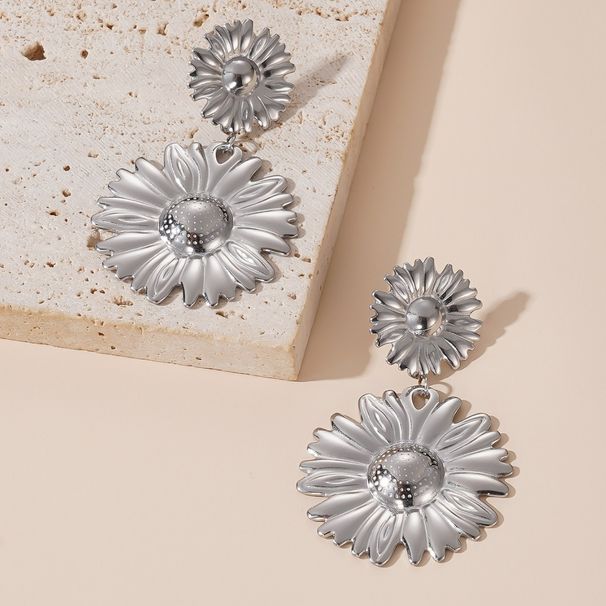 Middle Ancient vintage Western Retro Sunflower Sunflower Elegant Retro Earrings Plated with Real Gold Elegant Jewelry_ipsvogv.com
