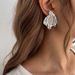 Minimalist Metal Round Smooth INS Style Water Ripple Irregular Geometric Earrings For Women_ipsvogv.com