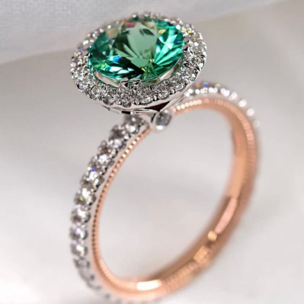 Sanjie New Product Fashionable And Versatile Zircon Women's Two Tone Alloy Inlaid Green Ring_ipsvogv.com