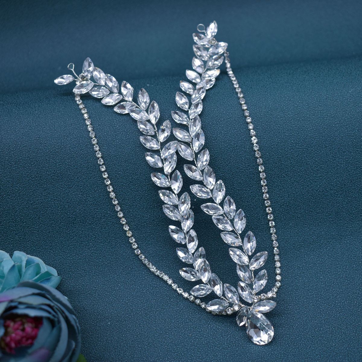 Bridal Headdress Handmade Elegant Bridal Headpiece With Rhinestones, Handcrafted Floral Hairband For Weddings And Special Occasions Dress Headband_ipsvogv.com