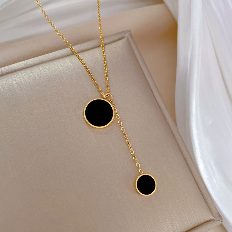 Body 【 Full Titanium Steel 】 Fritillaria Double Ring Female Niche Design Minimalist Pendant Short Collarbone Chain 【 】_ipsvogv.com