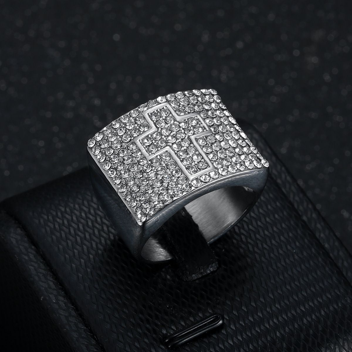 New 316 Stainless Steel/Titanium Steel Gold-Plated Full Diamond Cross Hip-Hop Men's Ring_ipsvogv.com