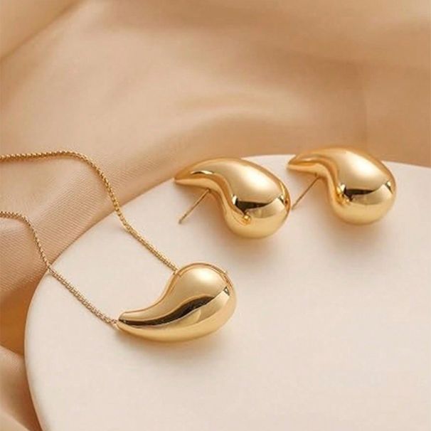 Fashionable water droplet design earring set for women, versatile and niche, long necklace with geometric earrings_ipsvogv.com