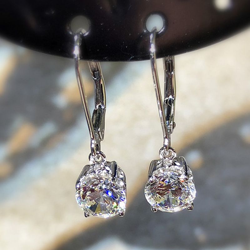 Cao Shi Live Classic Four Claw Zircon Female Copper Plated Platinum Earrings_ipsvogv.com