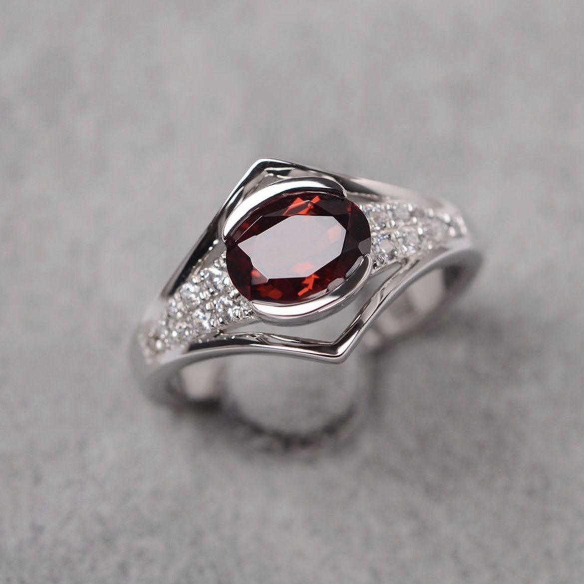 Inlaid Pomegranate Red Zircon Ring Simple And Fashionable Women's Instagram Internet Celebrity Handmade_ipsvogv.com